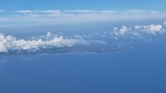 眼下に望む喜界島