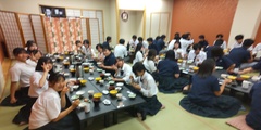 朝食会場