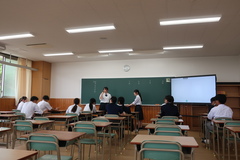 委員会の様子_01